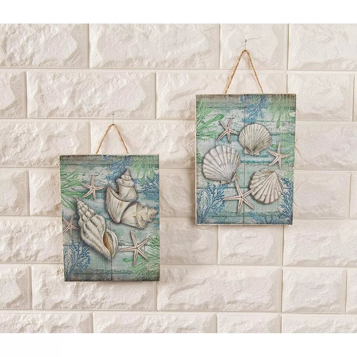 2 Small Wooden Hanging Decorations Under The Sea Seashells Design