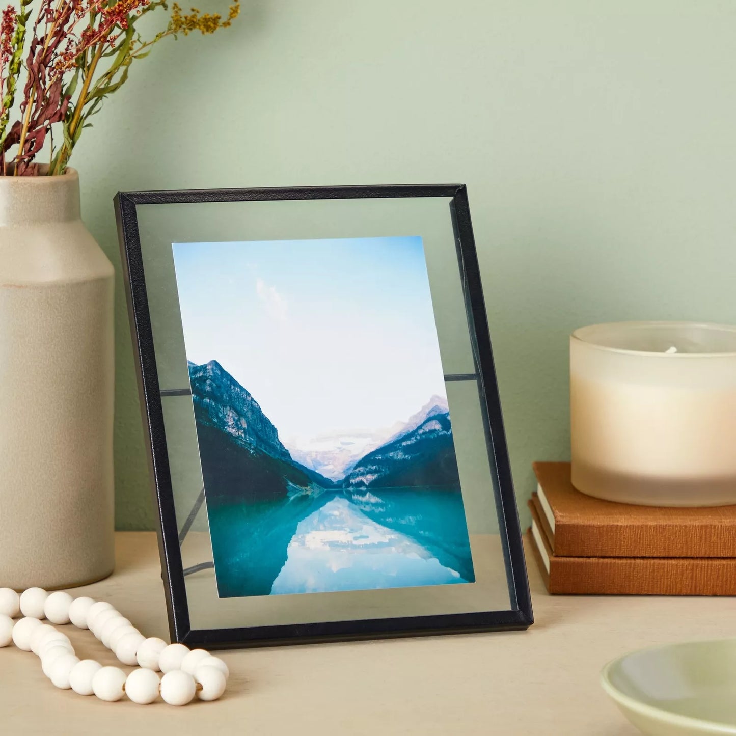 8 Pack Glass Floating Photo Frames with Black Pressed Flowers