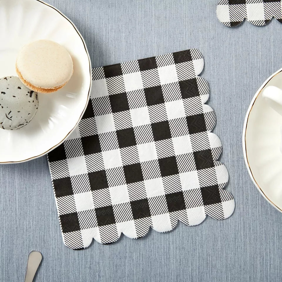 100 Black Plaid Scalloped Napkins - 6.5 x 6.5 In