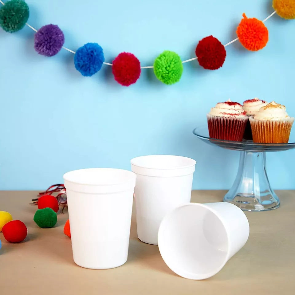 White Stadium Cups, Reusable Plastic Party Tumblers (16 oz, 16 Pack)